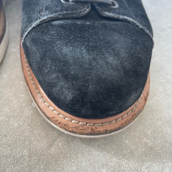 Dr Martens Lesley size 10 womens Black Suede Ankle Boots Lace Up Doc EUC Shoes - Picture 15 of 16